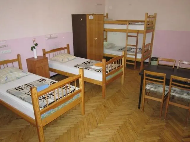 Yaroslav Hostel Kiev Kyiv