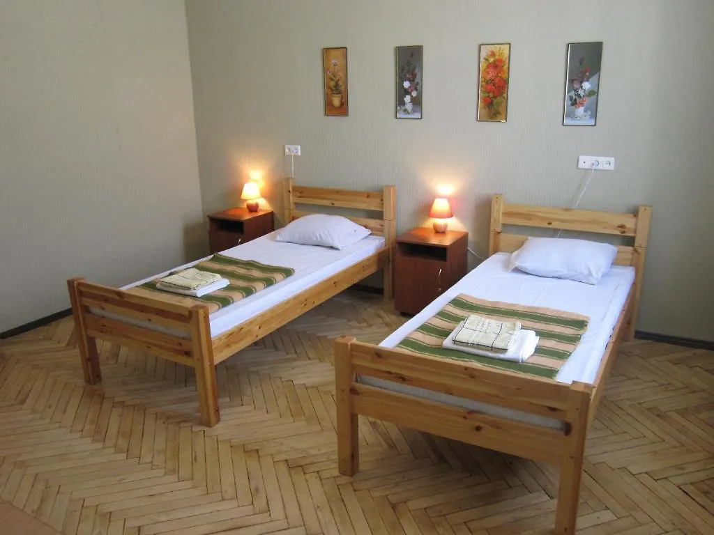 Yaroslav Hostel Kiev